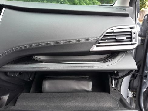 Used 2022 Subaru Outback Limited AWD/4WD image 40