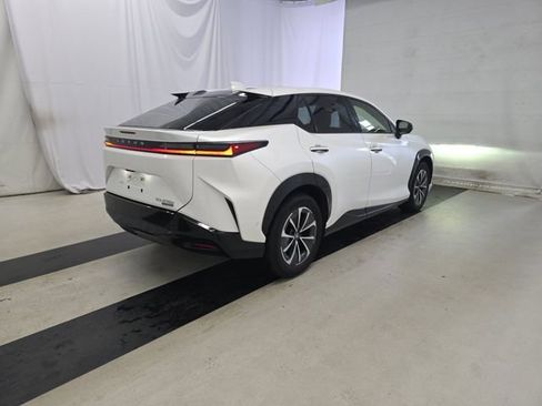 Used 2023 Lexus RZ 450e Premium w/ Technology Package AWD/4WD image 4