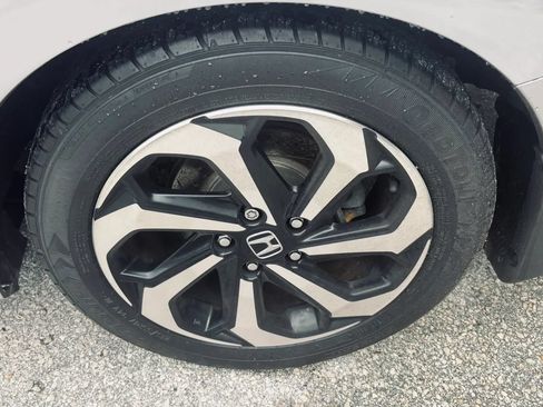 Used 2017 Honda Accord EX-L image 22