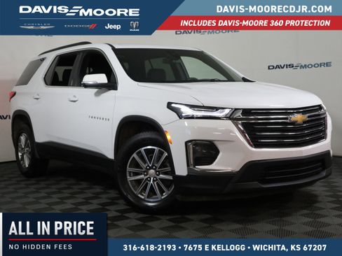 Used 2023 Chevrolet Traverse LT FWD image 1