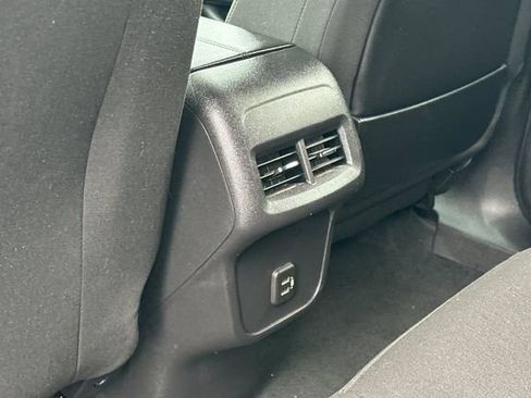 Used 2024 GMC Terrain SLE image 14