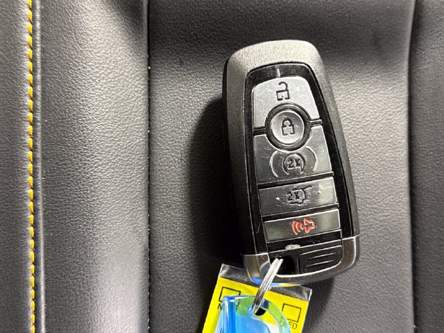 Used 2025 Ford Expedition Tremor AWD/4WD image 45