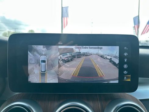 Used 2022 Mercedes-Benz GLC 300 4MATIC image 20