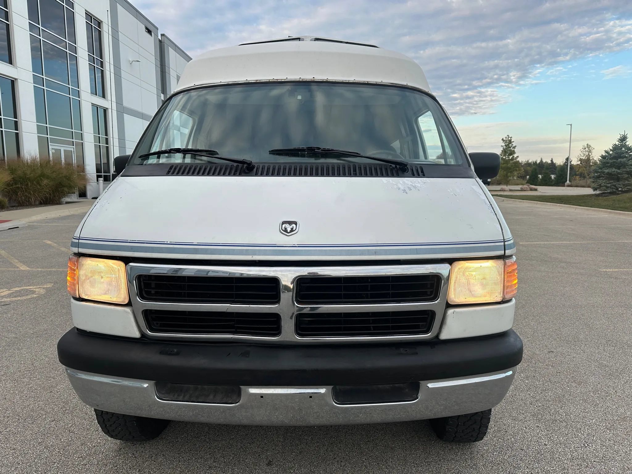 Used 1997 Dodge B3500 RWD image 5