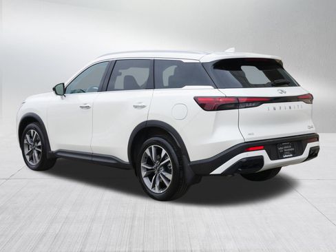 Certified 2025 INFINITI QX60 Luxe image 5