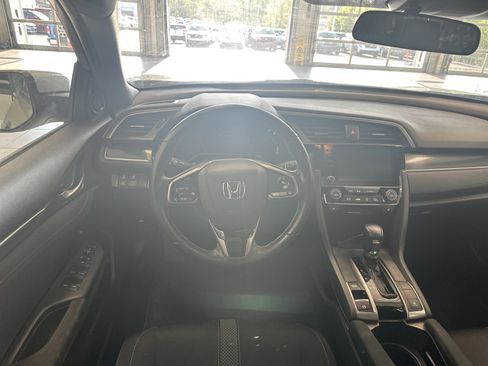 Used 2021 Honda Civic EX image 2
