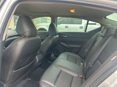Used 2019 Nissan Altima 2.5 SR w/ SR Premium Package FWD image 20