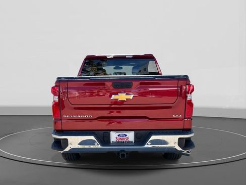 Used 2022 Chevrolet Silverado 1500 LTZ image 6