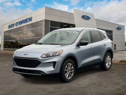 Certified 2022 Ford Escape SE w/ Cold Weather Package