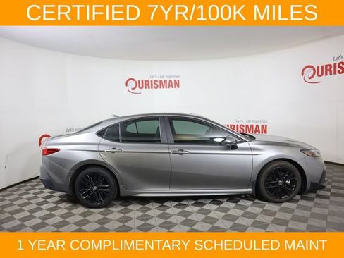 Used 2025 Toyota Camry SE w/ Multimedia Upgrade Package FWD image 11