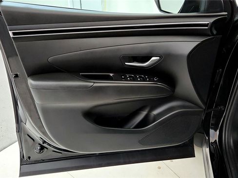 Used 2022 Hyundai Santa Cruz SEL Premium image 33