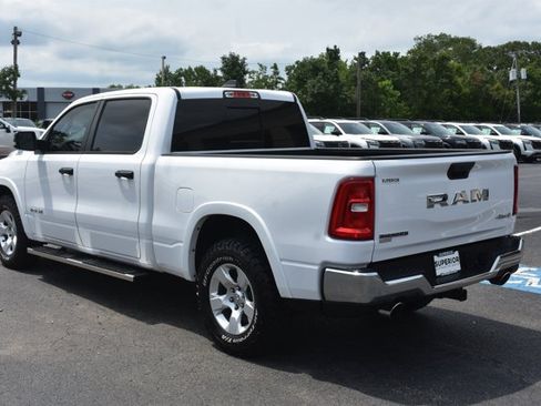 Used 2025 RAM 1500 Big Horn AWD/4WD image 8