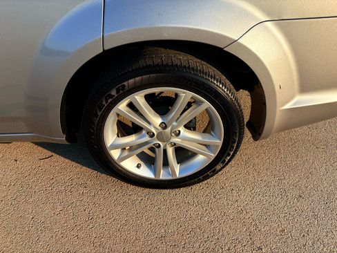 Used 2013 Dodge Avenger SXT w/ Rallye Appearance Group image 22