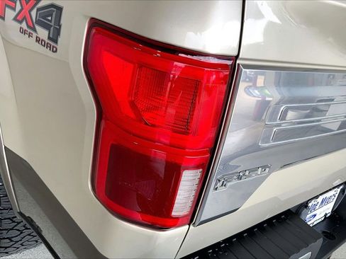 Used 2018 Ford F150 King Ranch w/ Equipment Group 601A Luxury AWD/4WD image 29