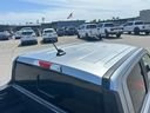 Used 2024 Ford Maverick Lariat image 18