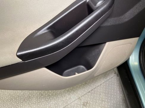 Used 2012 Ford Focus SEL image 50