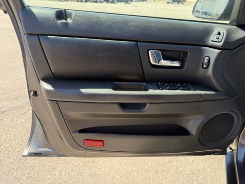 Used 2003 Ford Taurus SES FWD image 10