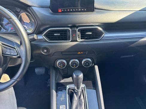 Used 2019 MAZDA CX-5 Sport FWD image 17