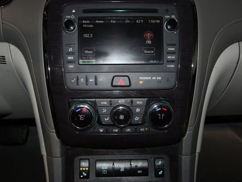 Used 2015 Buick Enclave Leather image 14