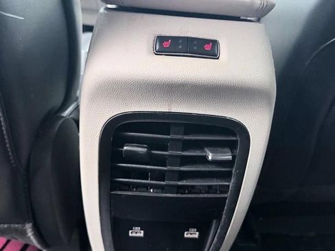 Used 2019 Lincoln MKC Select w/ MKC Climate Package FWD image 14