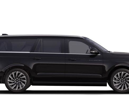 New 2025 Lincoln Navigator L Black Label AWD/4WD image 27