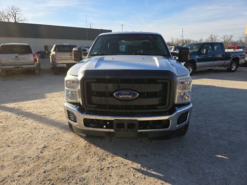 Used 2015 Ford F350 XL w/ Power Equipment Group image 9