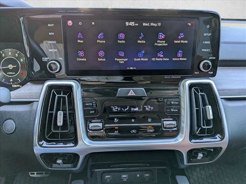 Used 2022 Kia Sorento SX Prestige w/ Rust Color Package AWD/4WD image 15