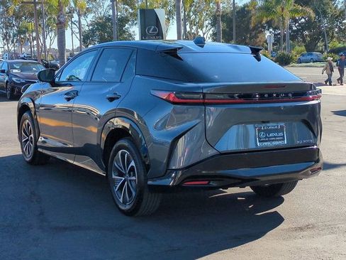 Used 2024 Lexus RZ 300e Premium image 8