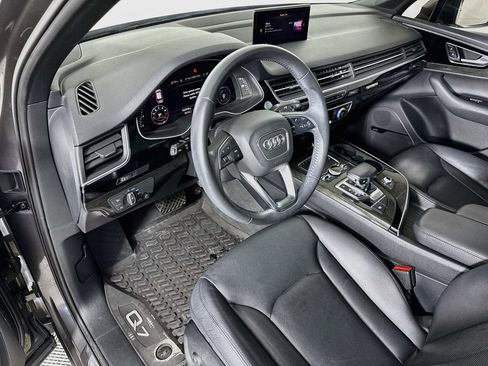 Used 2018 Audi Q7 3.0T Premium Plus w/ Premium Plus Package AWD/4WD image 9