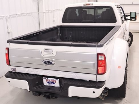 Used 2014 Ford F450 Platinum w/ Platinum Package AWD/4WD image 45