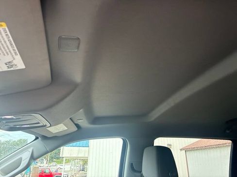 Used 2021 Chevrolet Silverado 1500 Custom Trail Boss AWD/4WD image 12