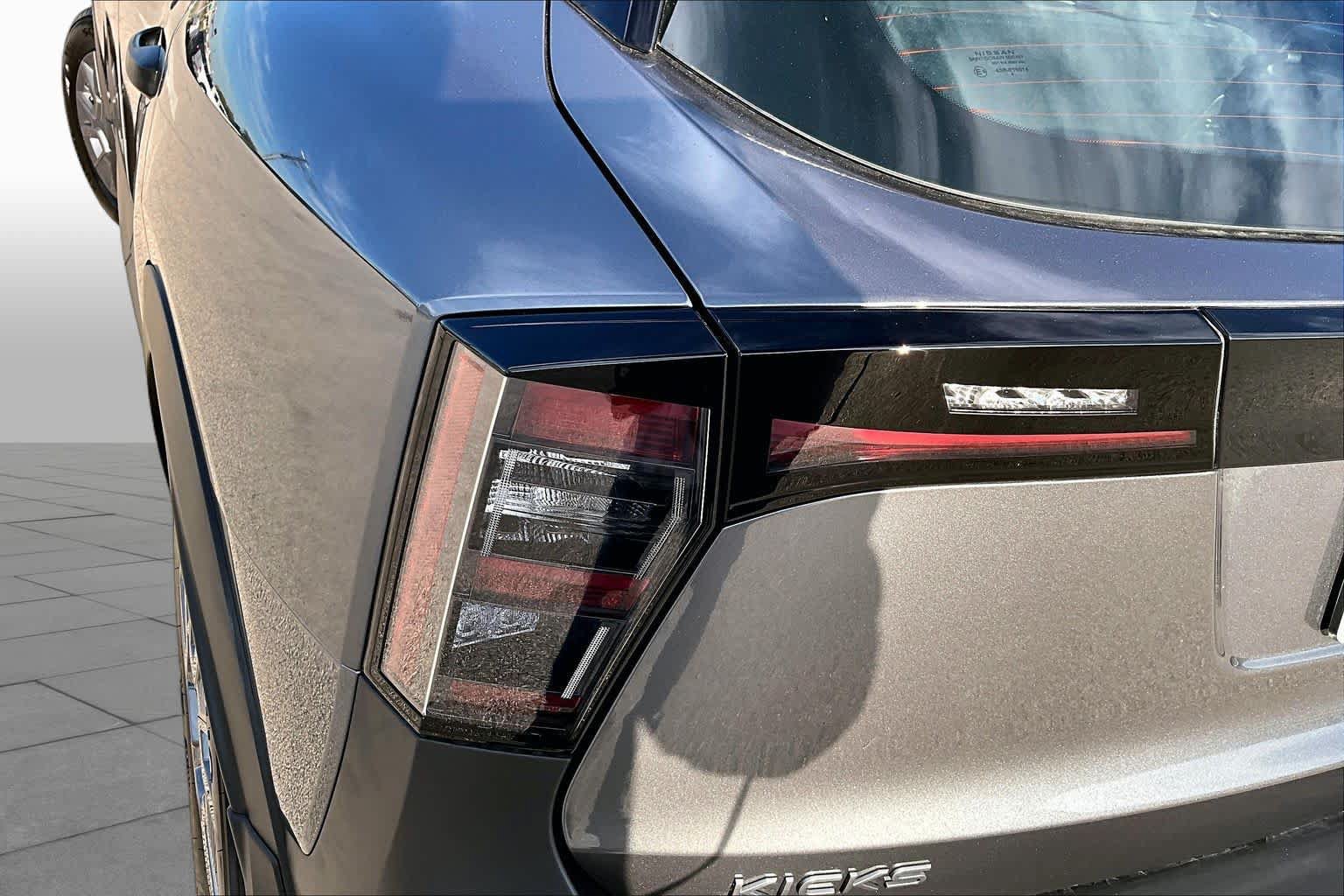 New 2027 Nissan Kicks S FWD image 14