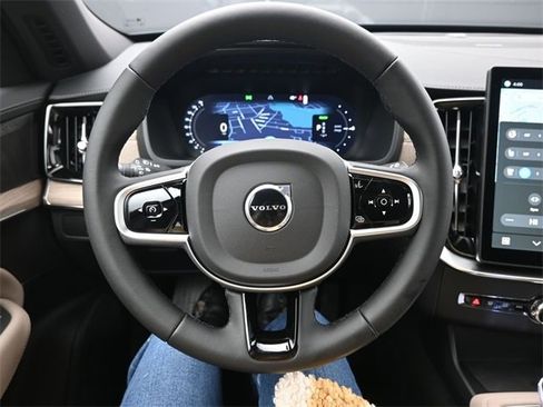New 2026 Volvo XC90 T8 Ultra image 24