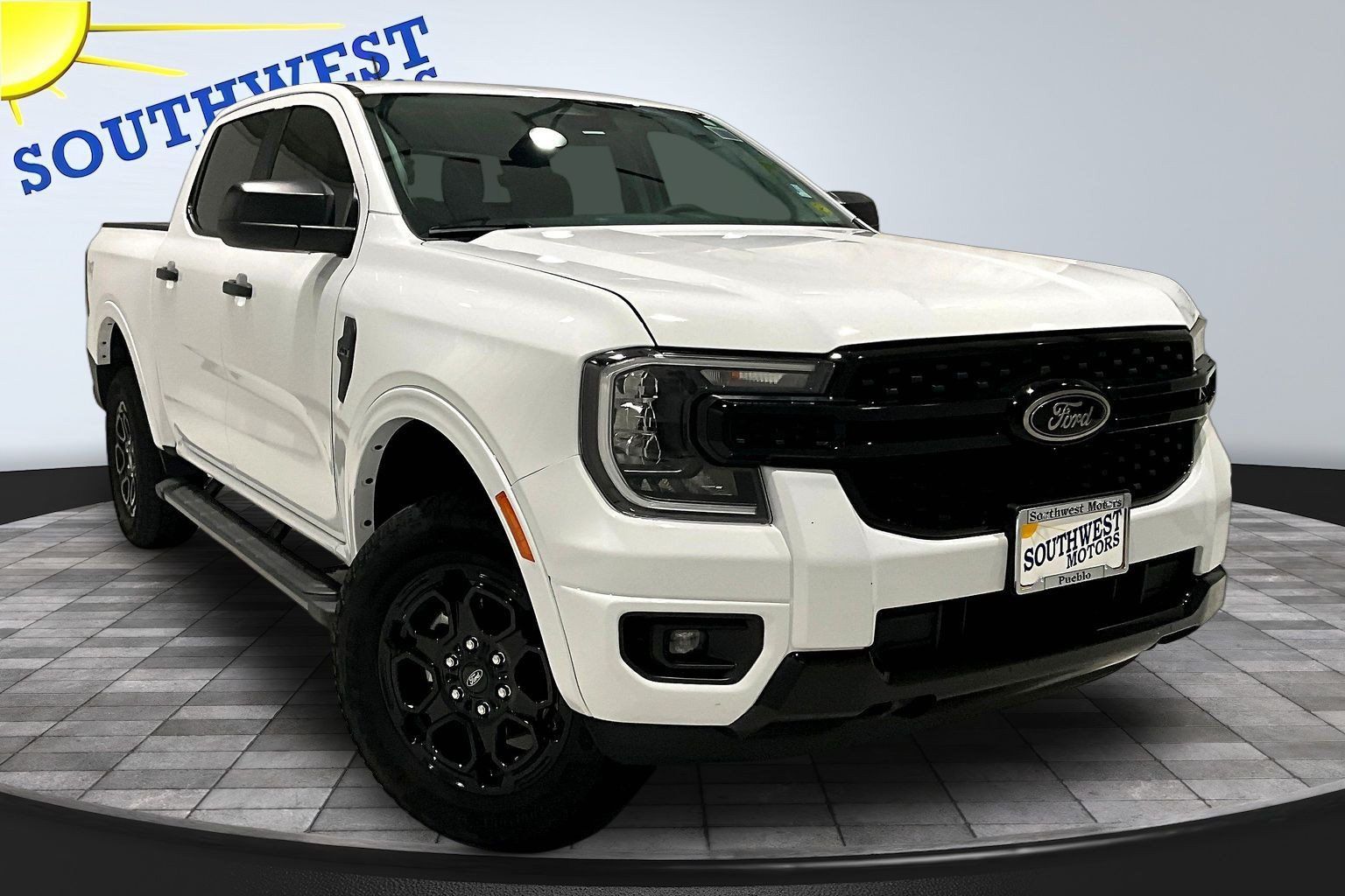 Used 2025 Ford Ranger XLT w/ Black Appearance Package AWD/4WD image 3
