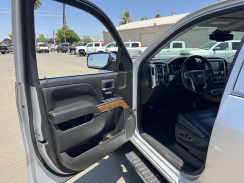 Used 2018 Chevrolet Silverado 1500 LTZ w/ Sport Package AWD/4WD image 25