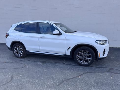 Used 2023 BMW X3 xDrive30i image 4
