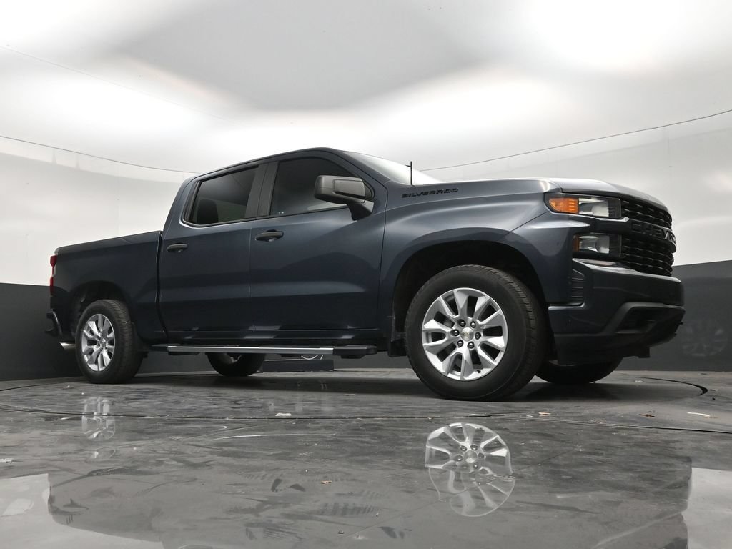 Used 2020 Chevrolet Silverado 1500 Custom w/ Custom Value Package RWD image 25