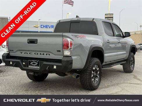 Used 2020 Toyota Tacoma TRD Off-Road image 6