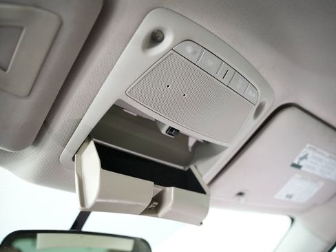 Used 2018 Nissan Rogue SV image 51