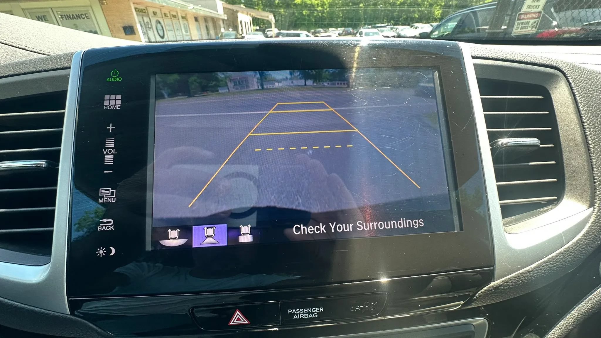 Used 2016 Honda Pilot Touring image 18