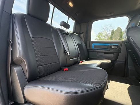Used 2018 RAM 1500 Sport w/ Hydro Blue Sport Package AWD/4WD image 30