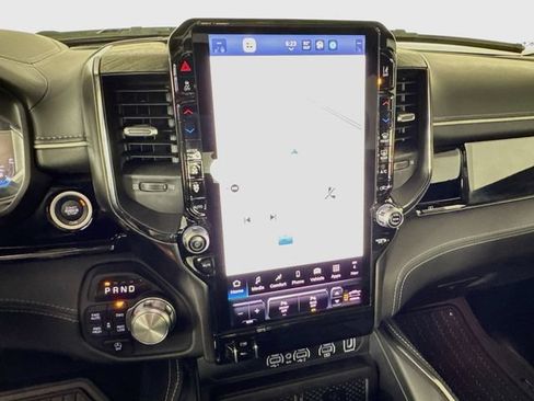 Used 2025 RAM 1500 Limited AWD/4WD image 19