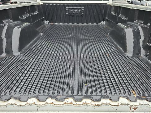 Used 2006 Chevrolet Silverado 2500 W/T image 25