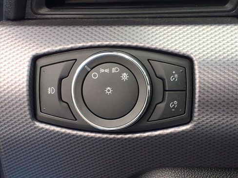 Used 2017 Ford Mustang Coupe image 20