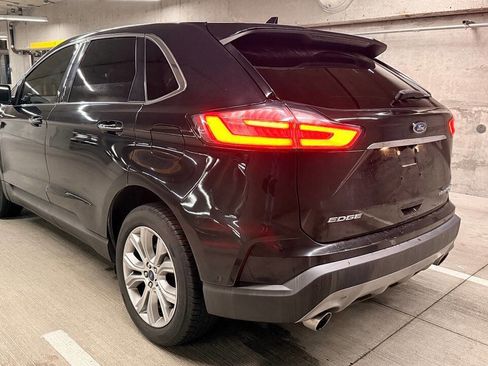Used 2019 Ford Edge Titanium w/ Equipment Group 301A image 9