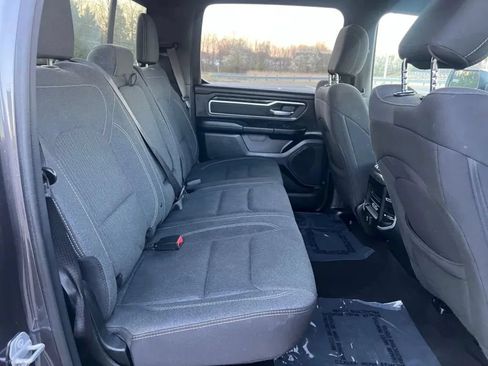 Used 2020 RAM 1500 Big Horn AWD/4WD image 18