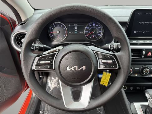 Used 2023 Kia Forte LXS w/ LXS Technology Package FWD image 26