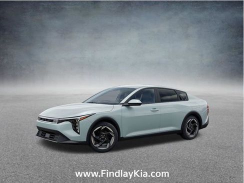 New 2026 Kia K4 EX image 3