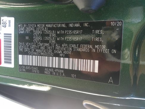 Used 2021 Toyota Sienna XLE image 39