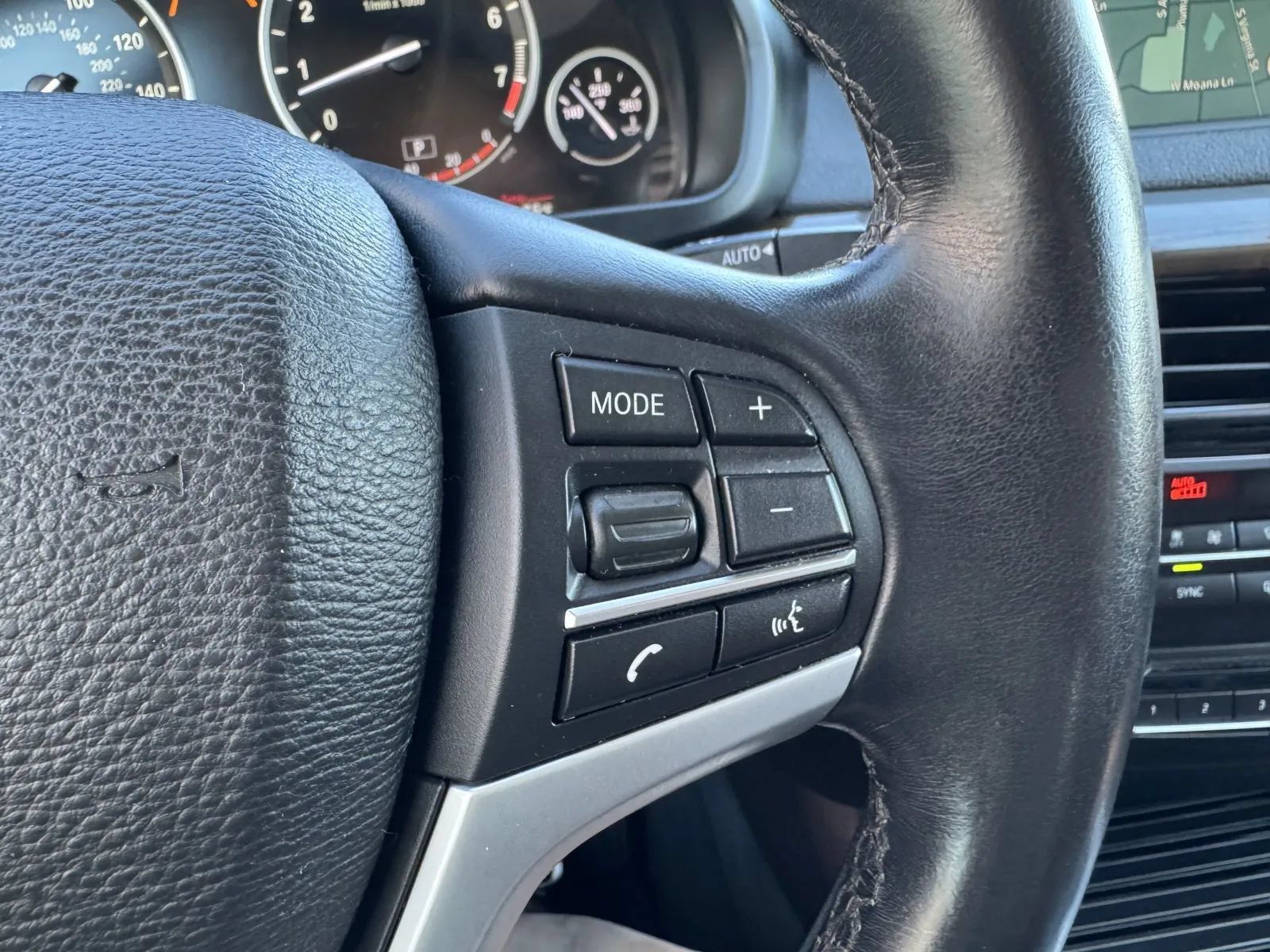 Used 2015 BMW X5 xDrive35i AWD/4WD image 25
